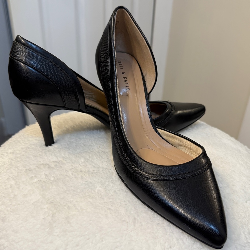 Kelly & Katie Elegant Black Heels, Size 7.5